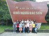 Sinh viên khoa Ngoại ngữ tham gia chuyến đi thực tế tại huyện Bắc Sơn